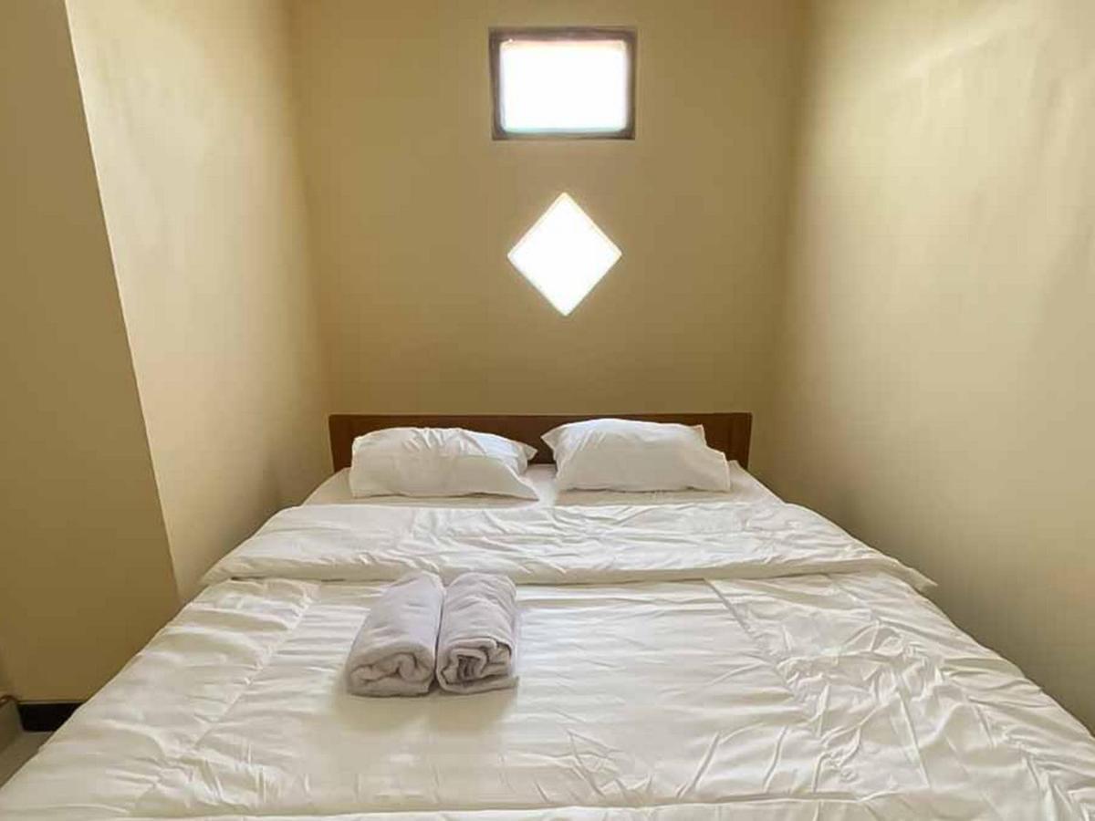 Palace Syariah Homestay Redpartner Banyuwangi  Exterior foto
